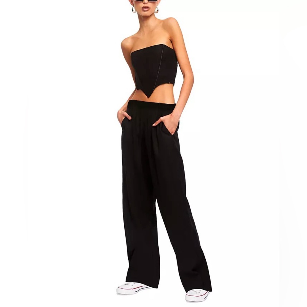 Lioness La Quinta Pants
Black
Size Small